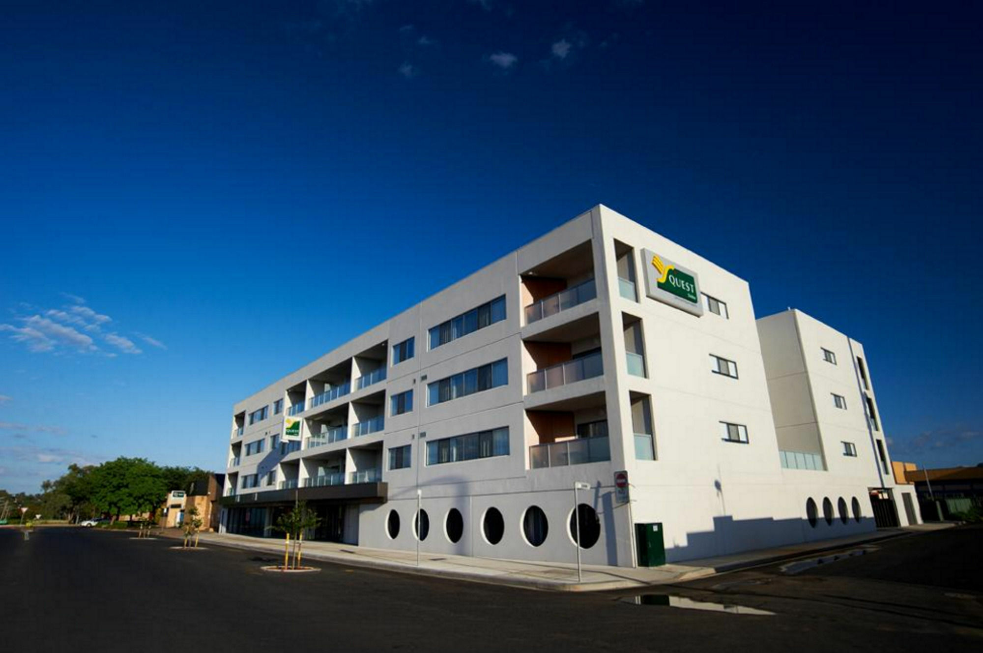 Quest Dubbo Aparthotel Buitenkant foto